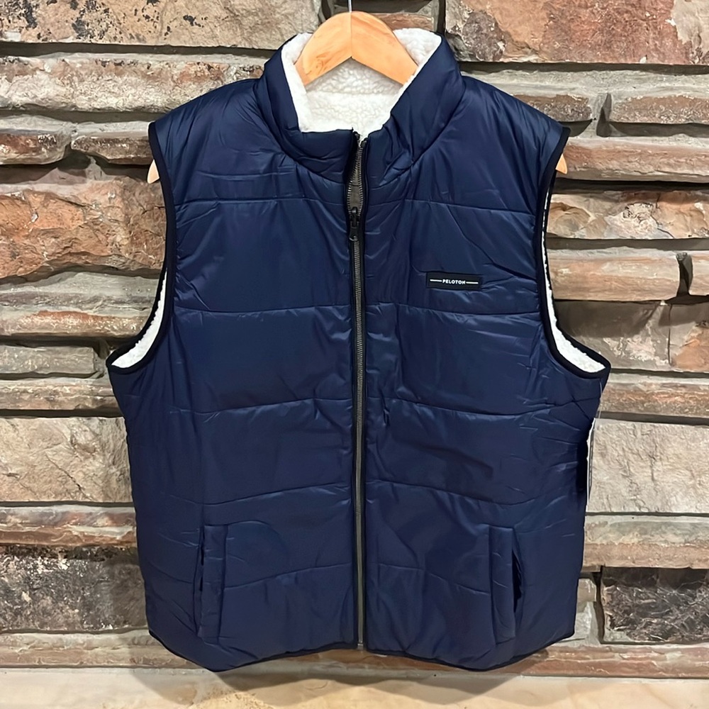 Peloton Reversible Fleece Deep Navy Vest